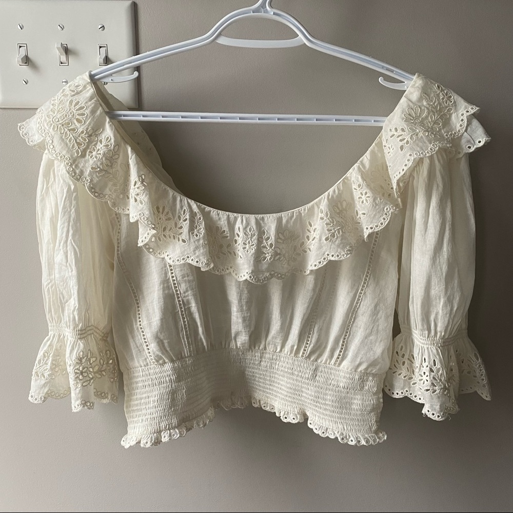 Aritzia Sunday Best ruffle top